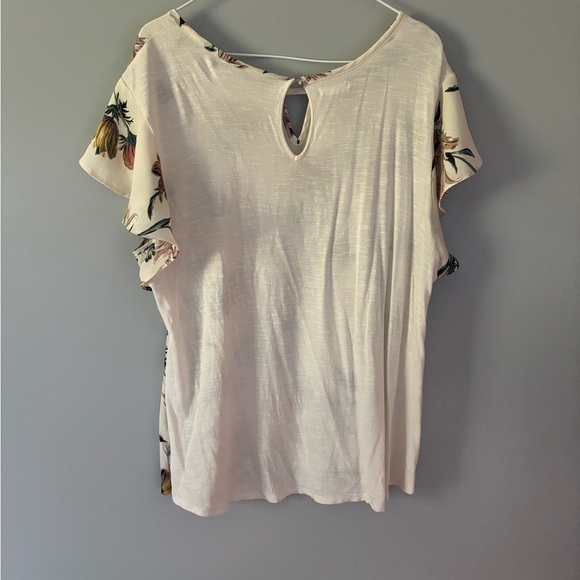 Maurice’s Plus Size 1 Blouse Cream, Floral, Ruffle - Picture 2 of 6